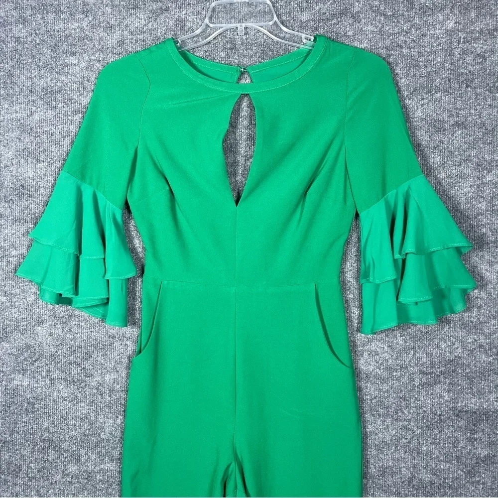 NWT Bebe SZ 0 Kelly Green Nora Jumper Festive Cut Out Tiered Bell Sleeve Pockets